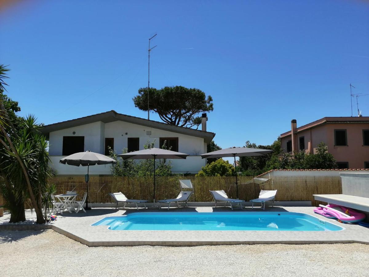 Villa Kinga Anzio Luaran gambar