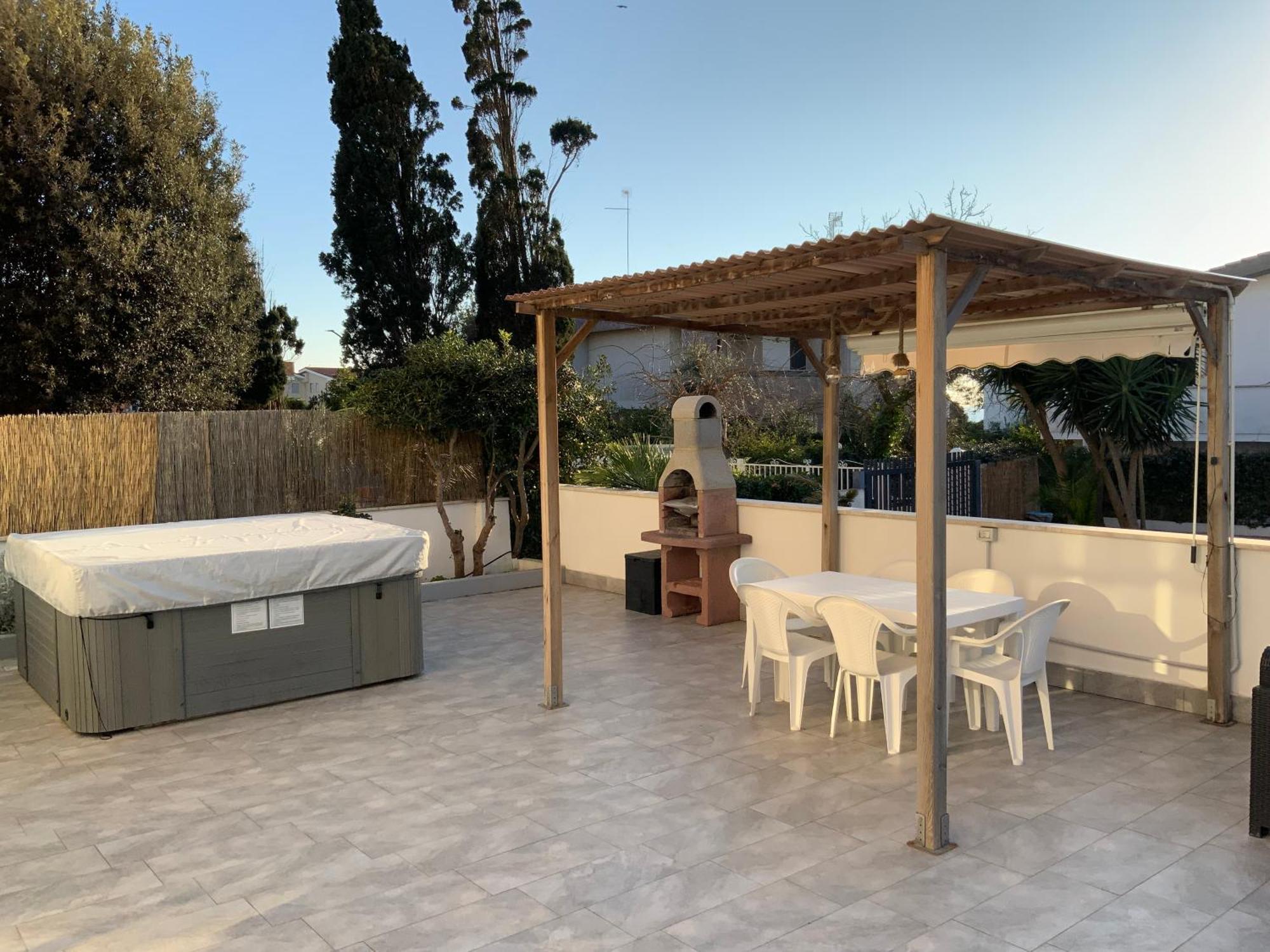 Villa Kinga Anzio Luaran gambar